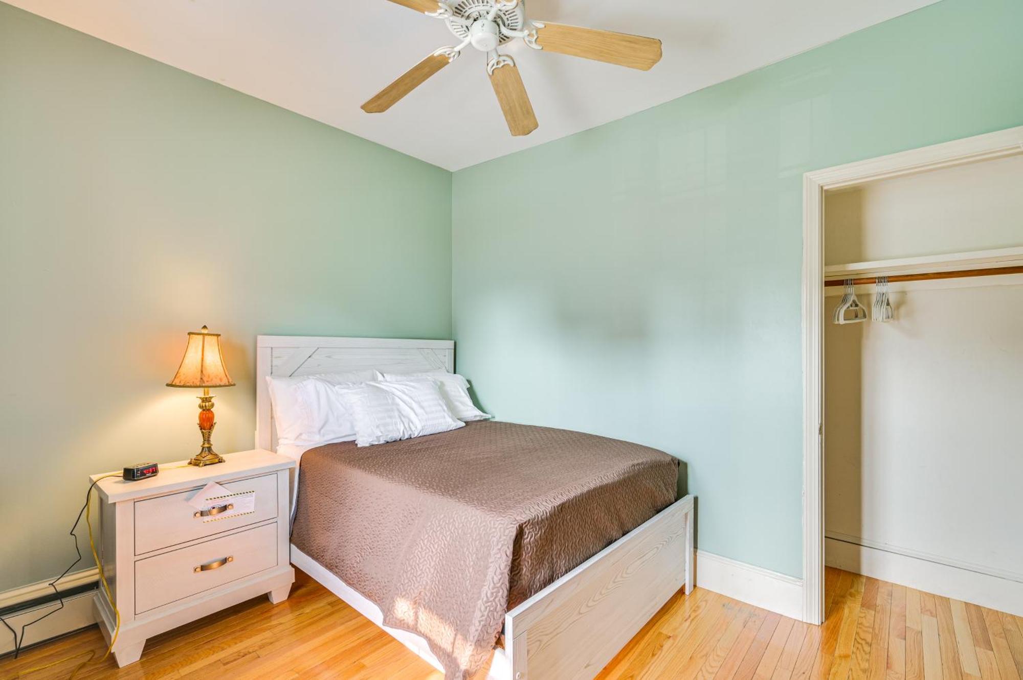 9 Mi To Dtwn Boston Cozy Malden Apartment Luaran gambar