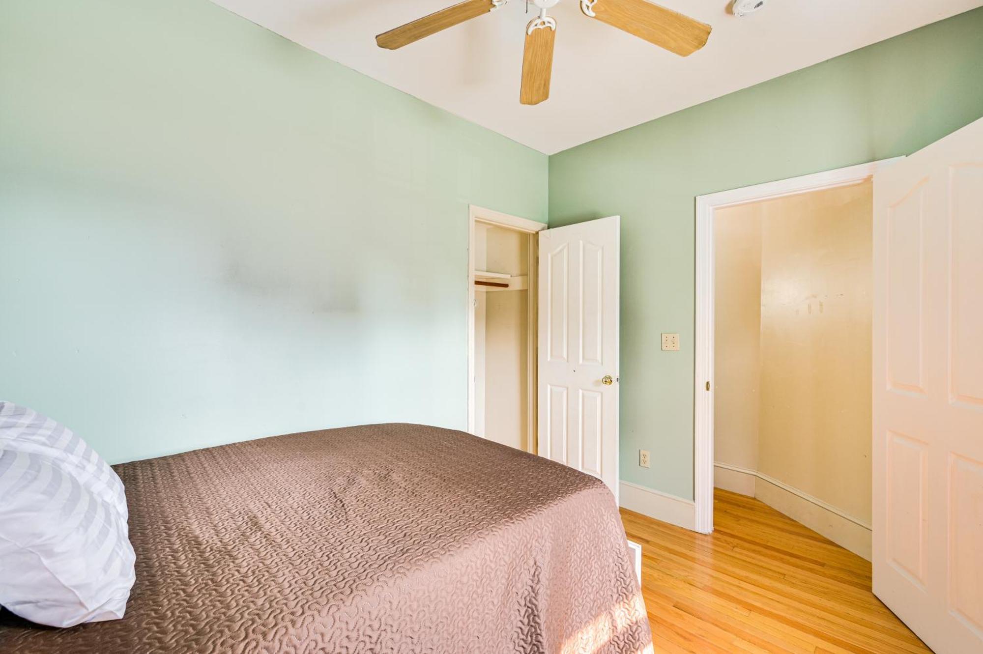 9 Mi To Dtwn Boston Cozy Malden Apartment Luaran gambar