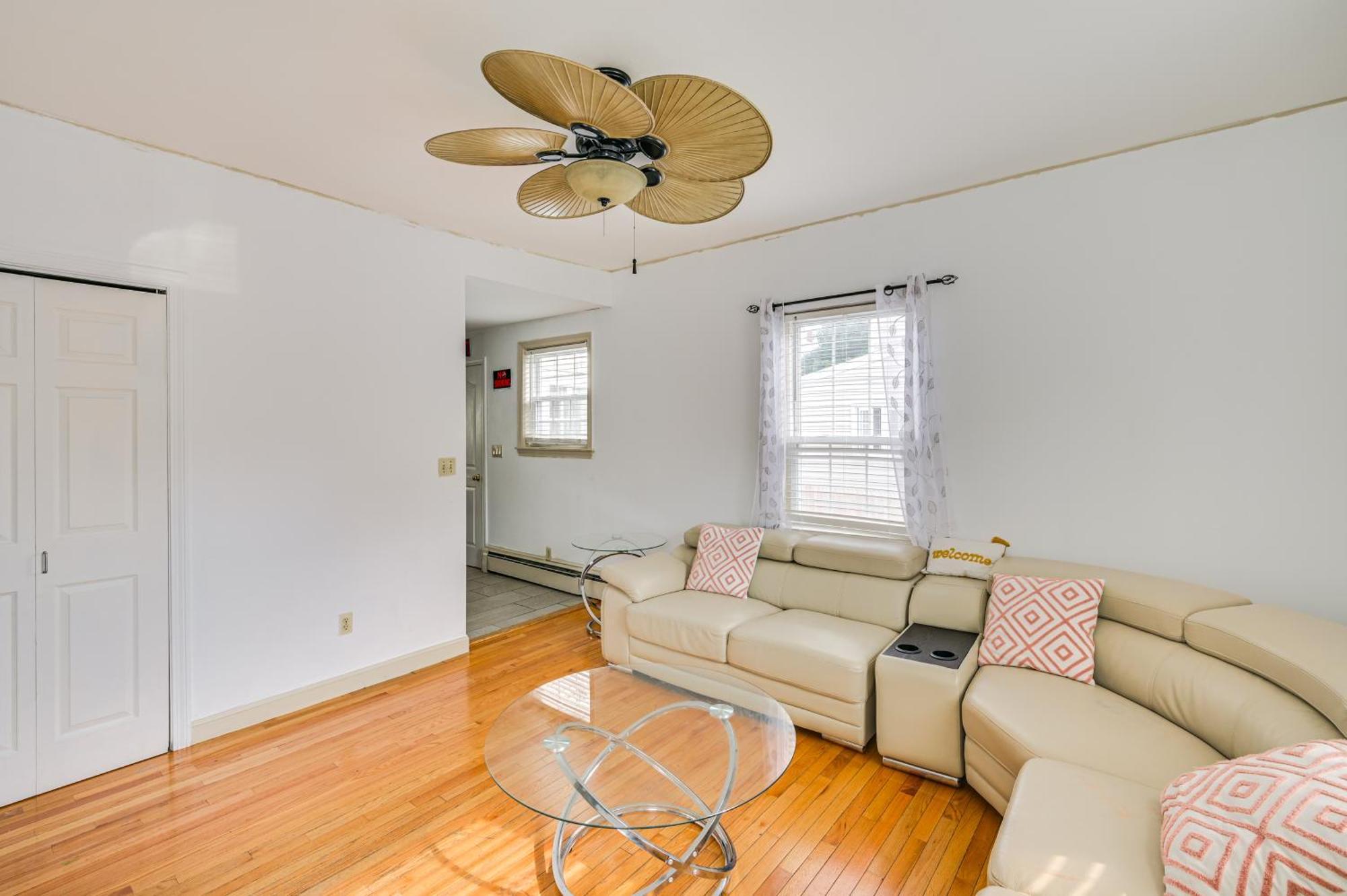 9 Mi To Dtwn Boston Cozy Malden Apartment Luaran gambar